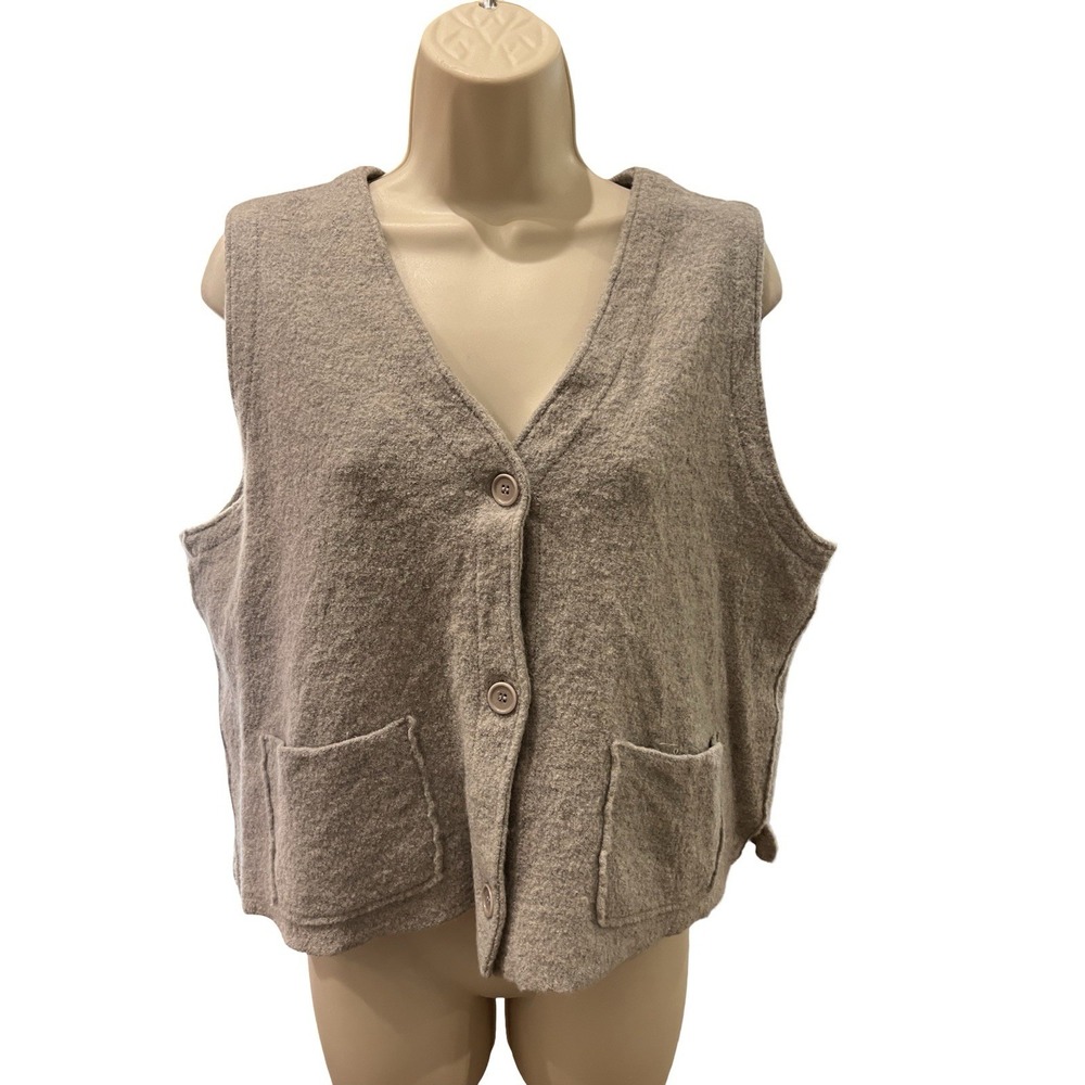 Eileen Fisher DOVE Lightweight Boiled Wool V-Neck Vest Size M